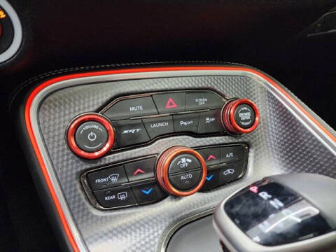 2017 Dodge Challenger SRT Hellcat