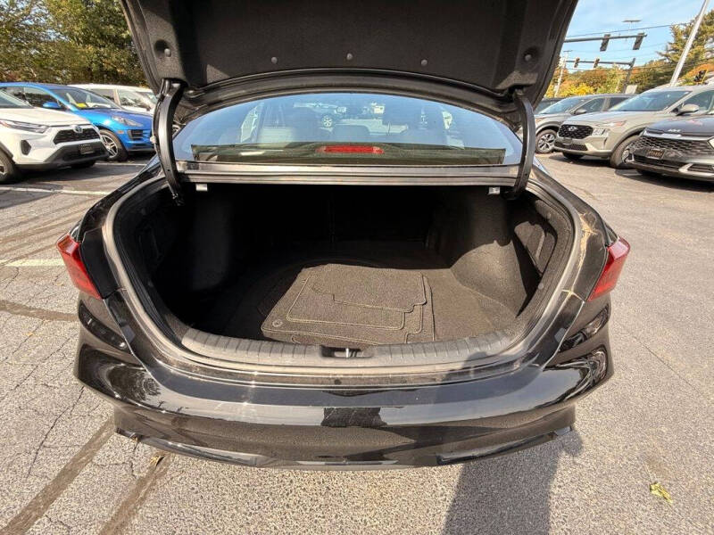 2022 Kia Forte GT Line