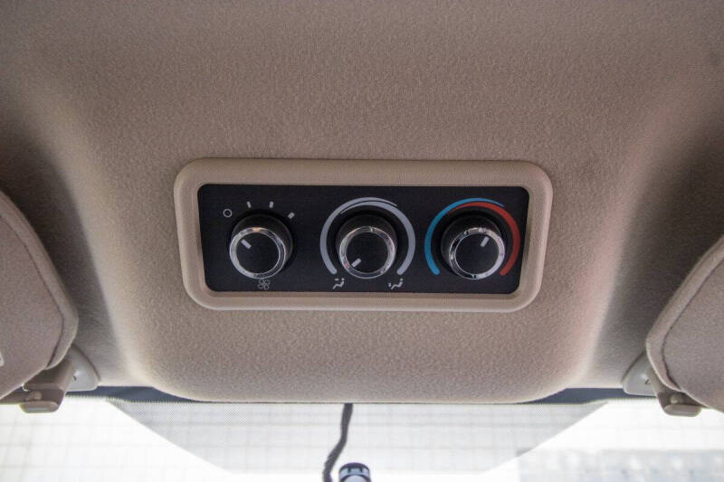 2017 Chevrolet Express LT 3500