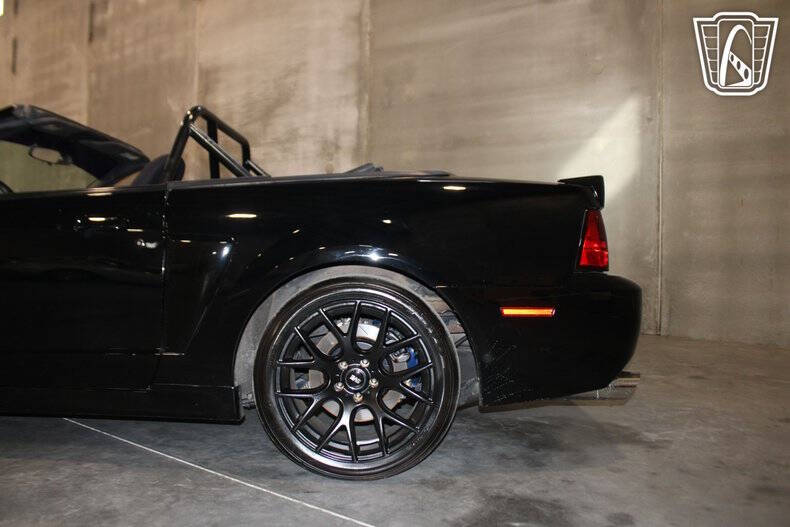 2003 Ford Mustang SVT Cobra