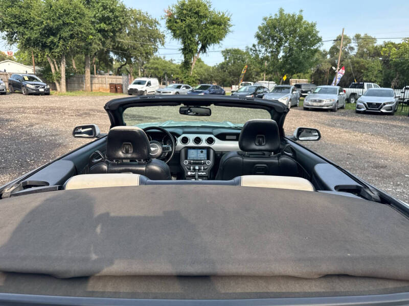 2016 Ford Mustang EcoBoost Premium