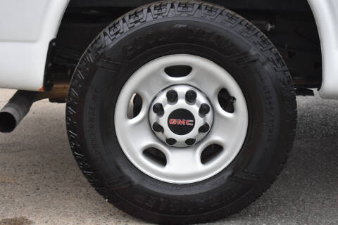 2023 GMC Savana 2500