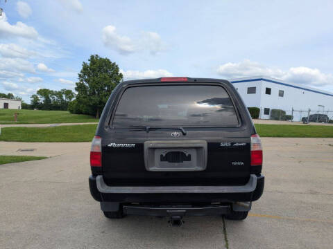 2000 Toyota 4Runner SR5