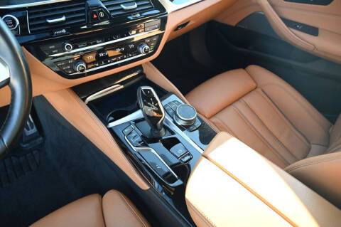 2022 BMW 5 Series M550i xDrive