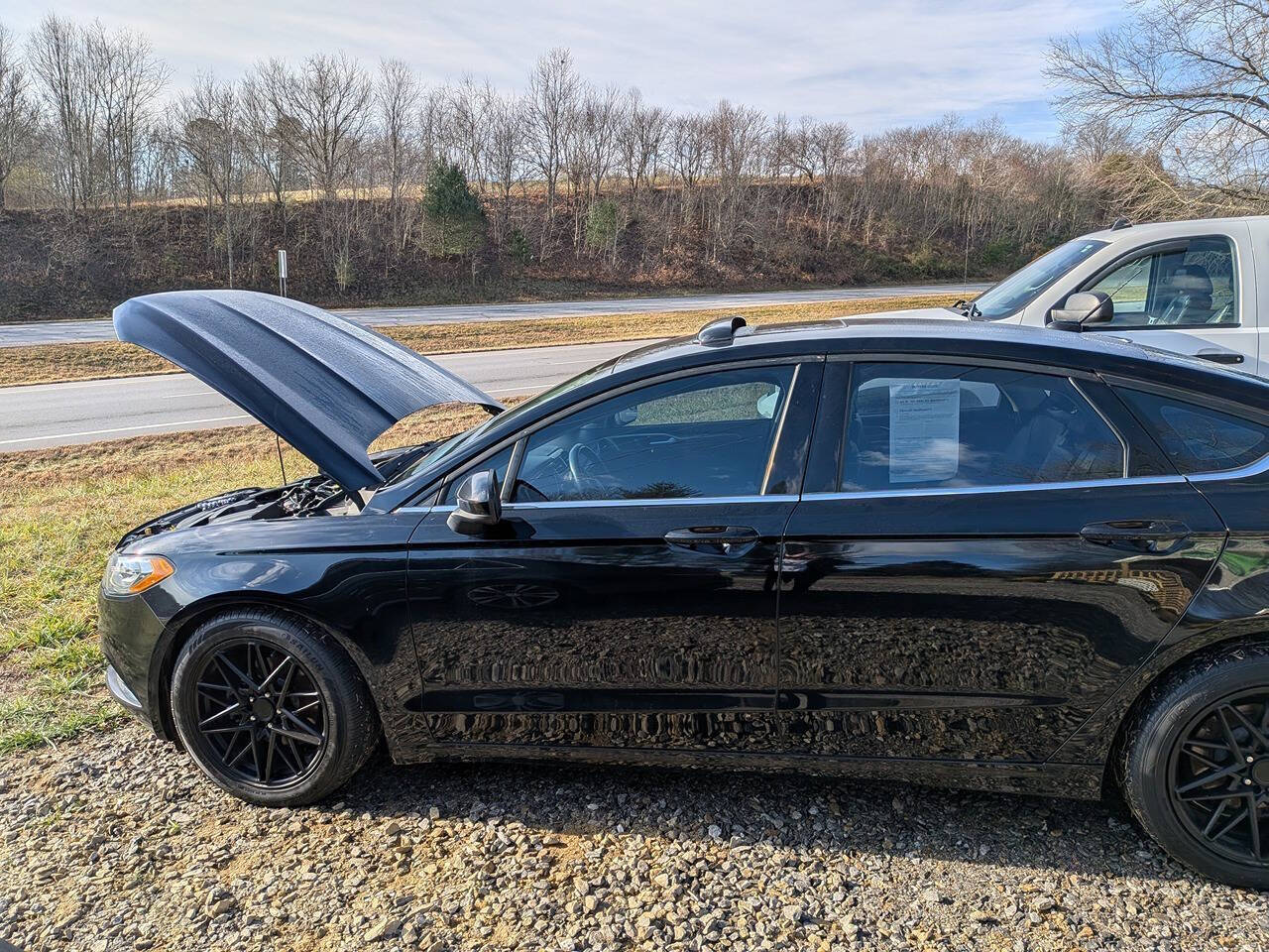 Black 2017 Ford Fusion SE SE 4dr Sedan 2
