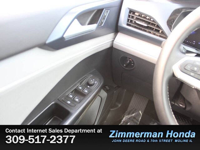 2024 Volkswagen Taos SE