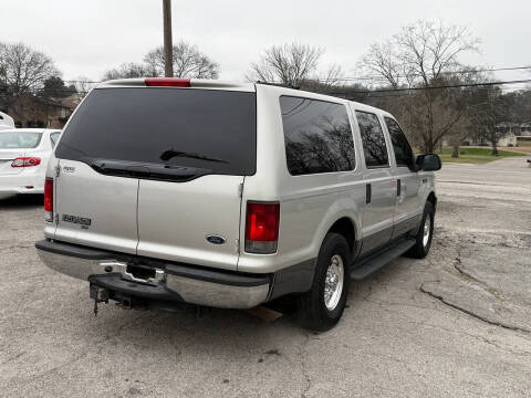 2005 Ford Excursion XLT
