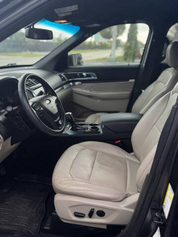 2019 Ford Explorer Limited