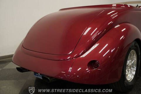 1937 Ford Cabriolet