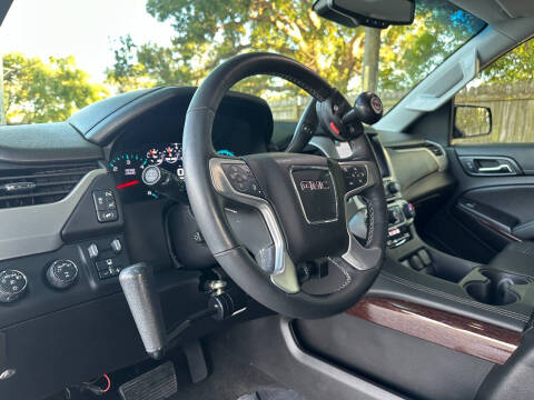 2017 GMC Yukon SLT