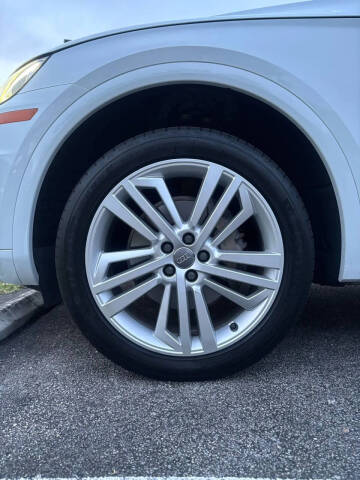 2019 Audi Q5 quattro Premium Plus 45 TFSI