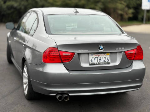 2011 BMW 3 Series 328i