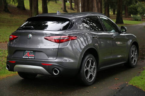 2018 Alfa Romeo Stelvio Sport
