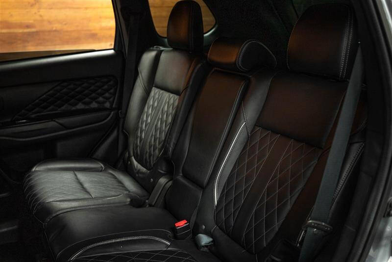 2020 Mitsubishi Outlander PHEV SEL