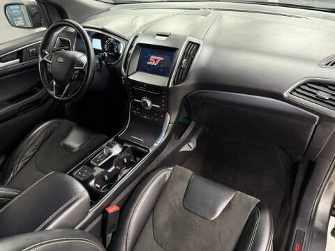 2019 Ford Edge ST