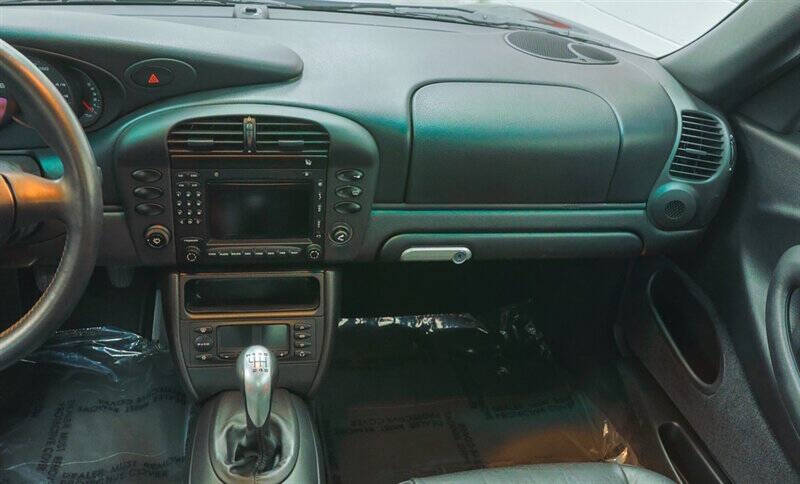 2004 Porsche 911 GT3