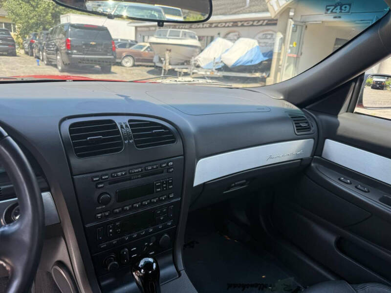 2002 Ford Thunderbird Deluxe