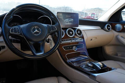 2016 Mercedes-Benz C-Class