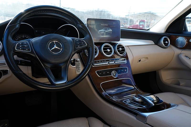 2016 Mercedes-Benz C-Class