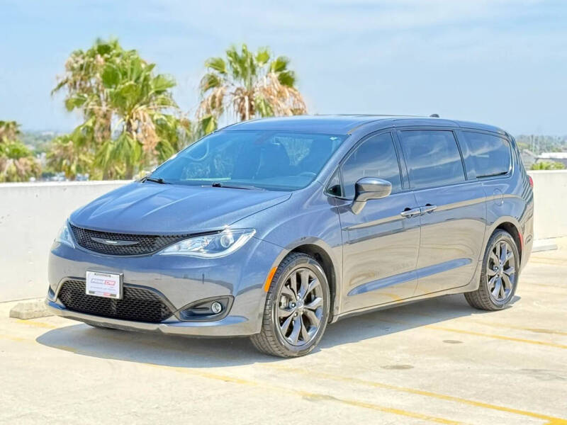 2019 Chrysler Pacifica Touring Plus