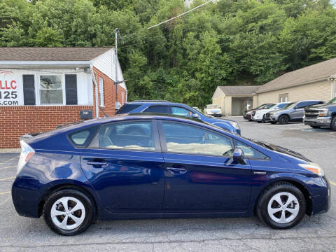 2013 Toyota Prius Two