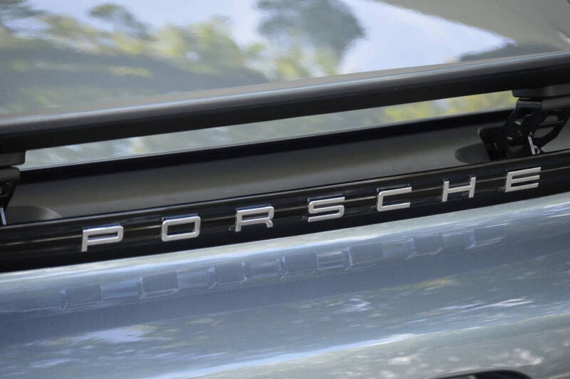 2025 Porsche 718 Cayman S