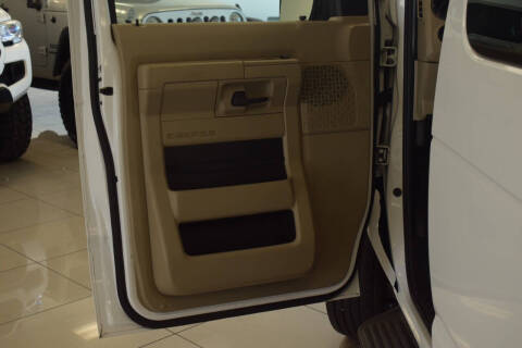 2014 Ford E-Series E-350 SD XLT