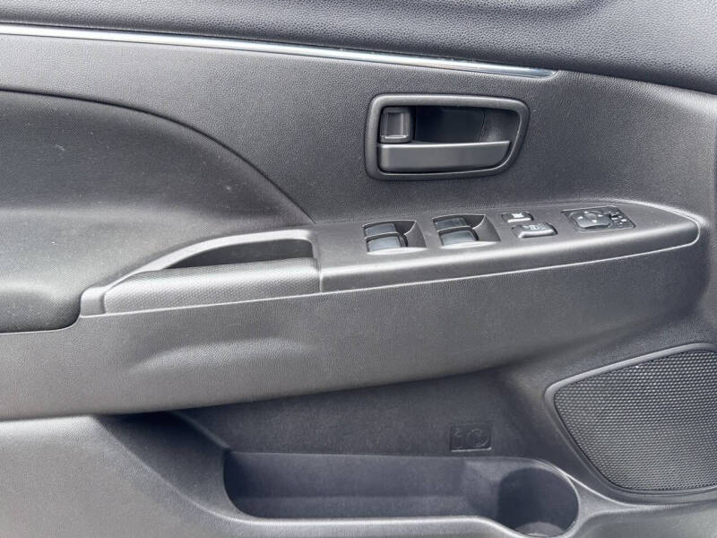 2015 Mitsubishi Outlander Sport ES