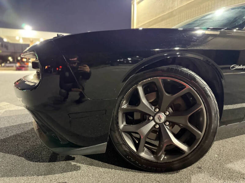 2017 Dodge Challenger