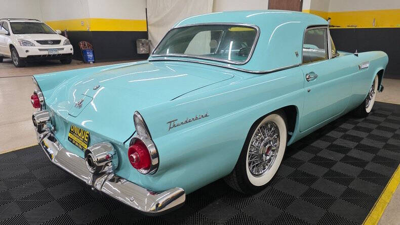1955 Ford Thunderbird
