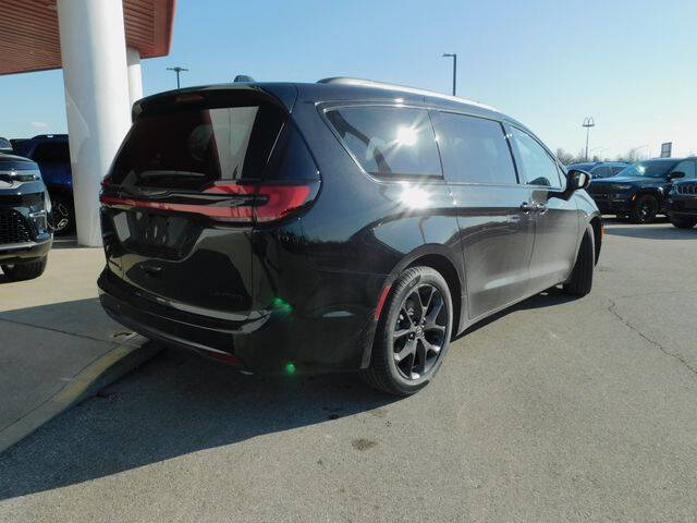 2026 Chrysler Pacifica Limited
