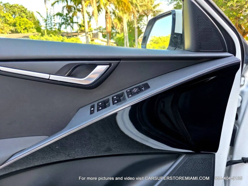 2024 Kia Niro EV Wind
