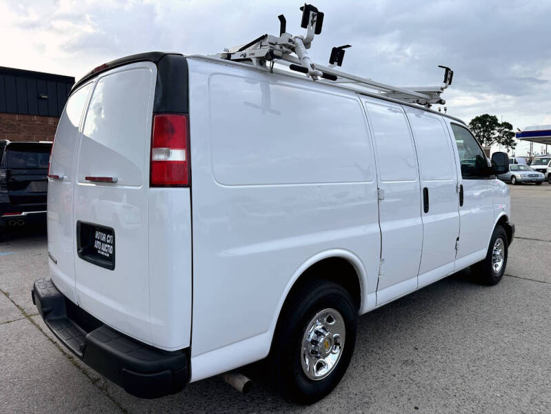 2019 Chevrolet Express 2500