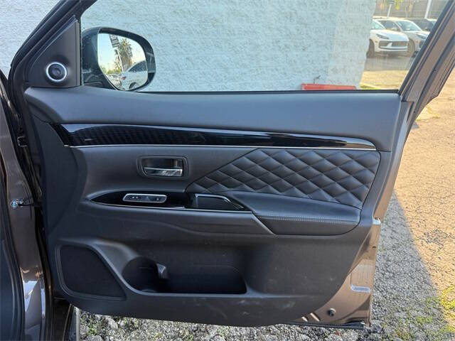 2020 Mitsubishi Outlander PHEV