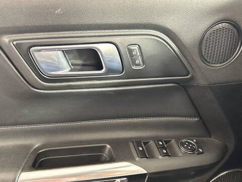 2022 Ford Mustang EcoBoost Premium