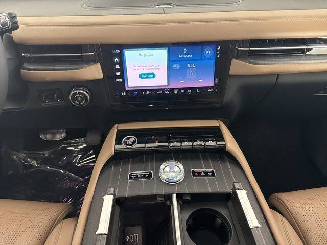 2025 Lincoln Navigator L Black Label