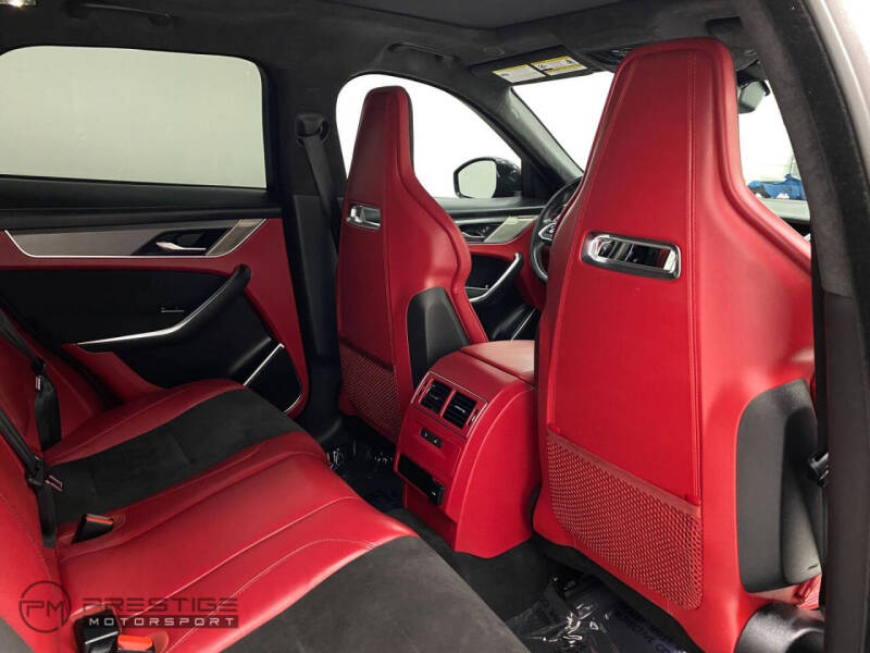 2022 Jaguar F-PACE SVR