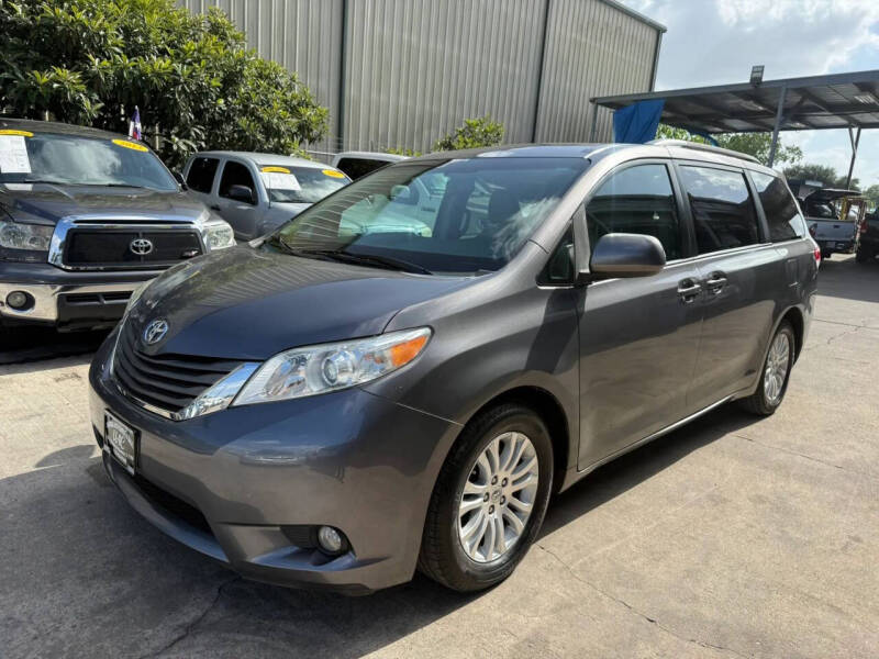 2011 Toyota Sienna