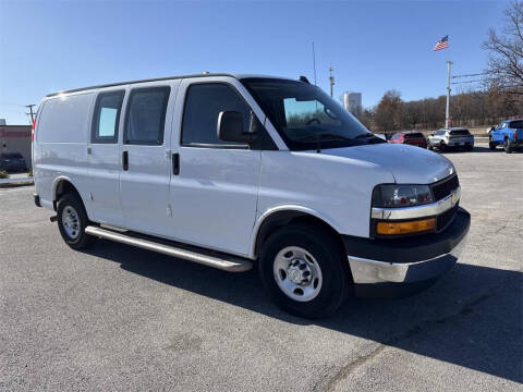 2024 Chevrolet Express 2500