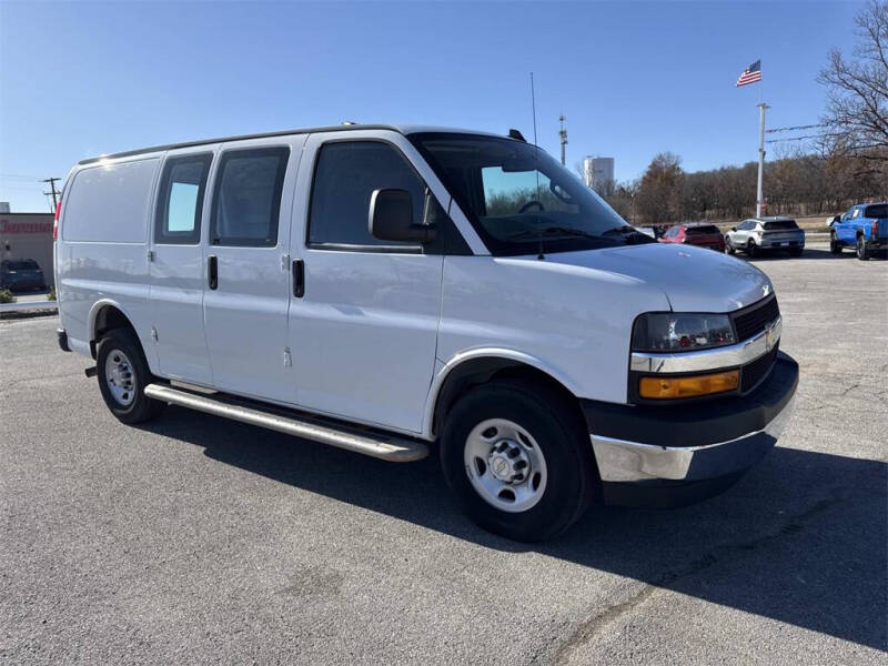 2024 Chevrolet Express 2500