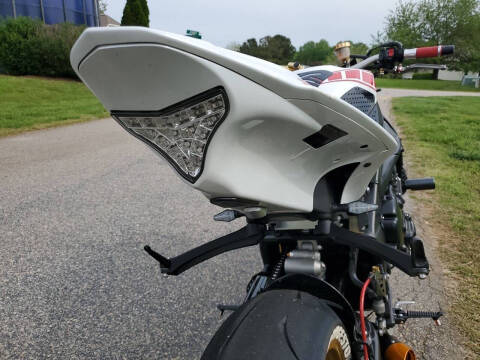 2006 Yamaha YZF-R1M