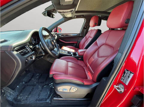 2023 Porsche Macan S