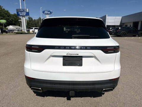 2022 Porsche Cayenne