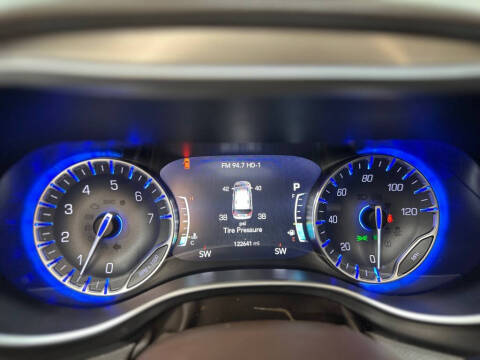 2017 Chrysler Pacifica Touring-L Plus