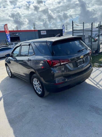 2022 Chevrolet Equinox LS