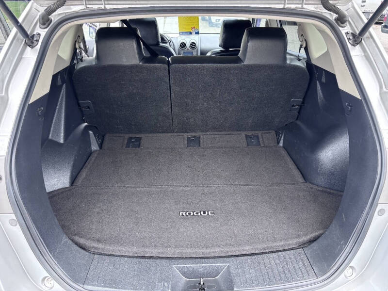 2012 Nissan Rogue S