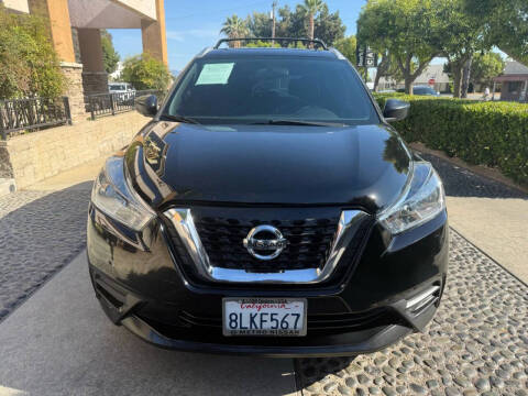 2019 Nissan Kicks S