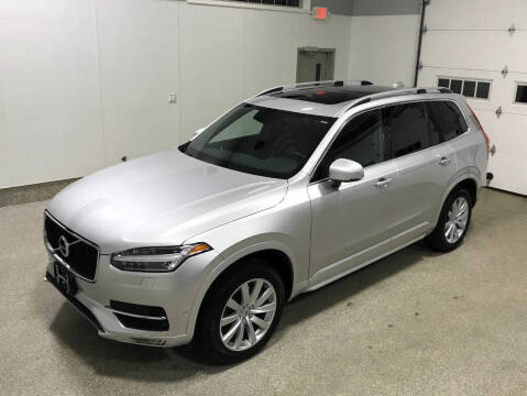 2018 Volvo XC90 T6 Momentum