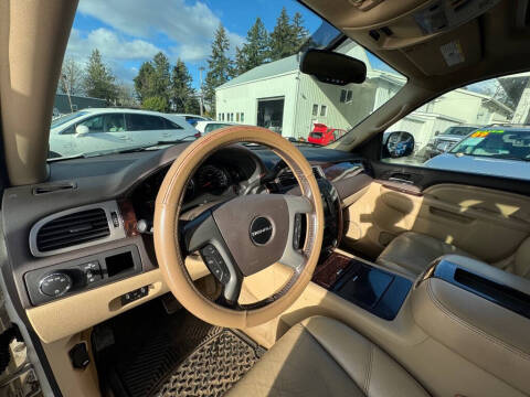 2011 GMC Yukon XL Denali