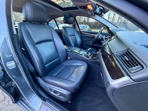 2016 BMW 5 Series 528i